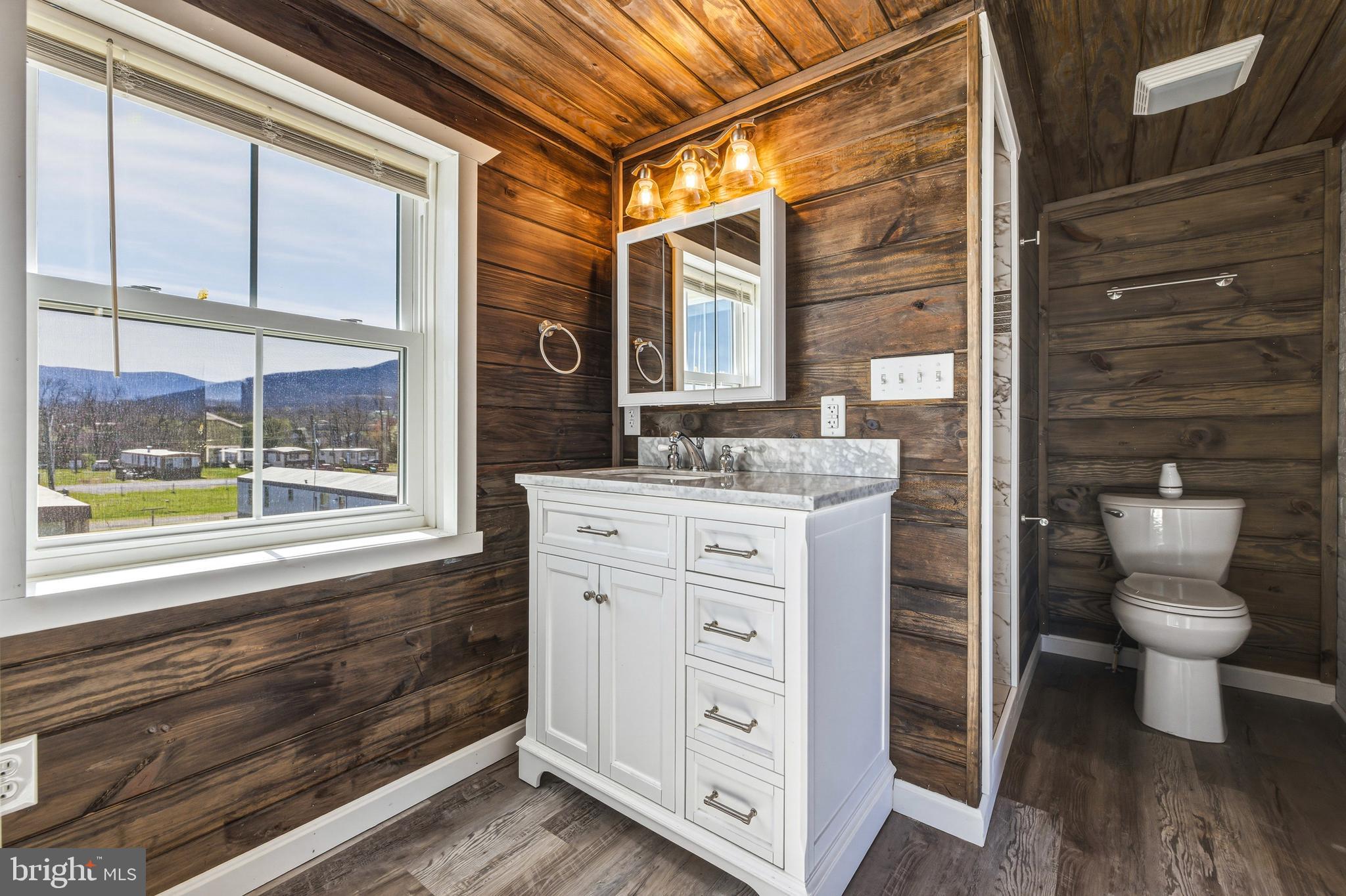 TOWN OF STANLEY - Residential