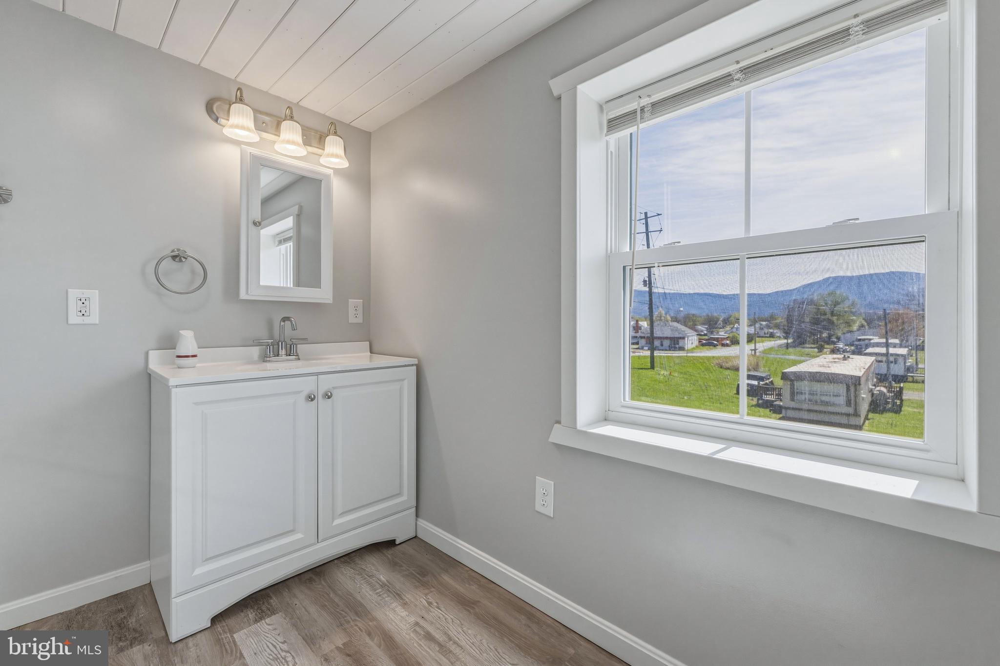 TOWN OF STANLEY - Residential