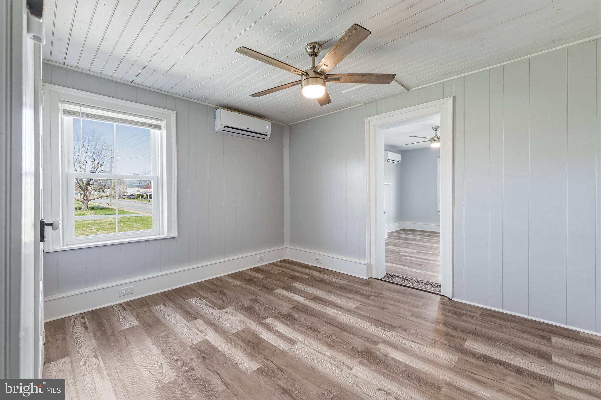 TOWN OF STANLEY - Residential