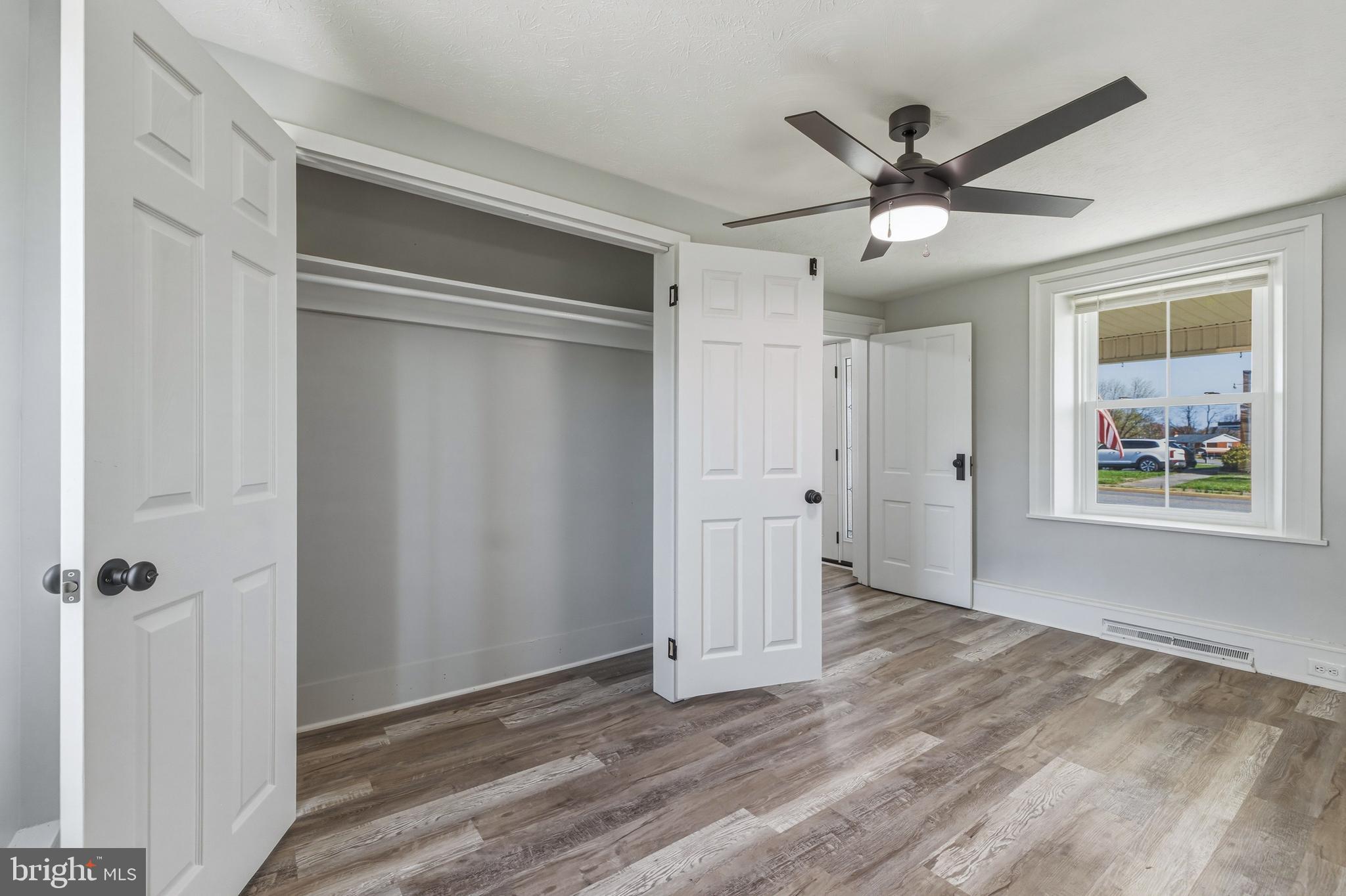 TOWN OF STANLEY - Residential