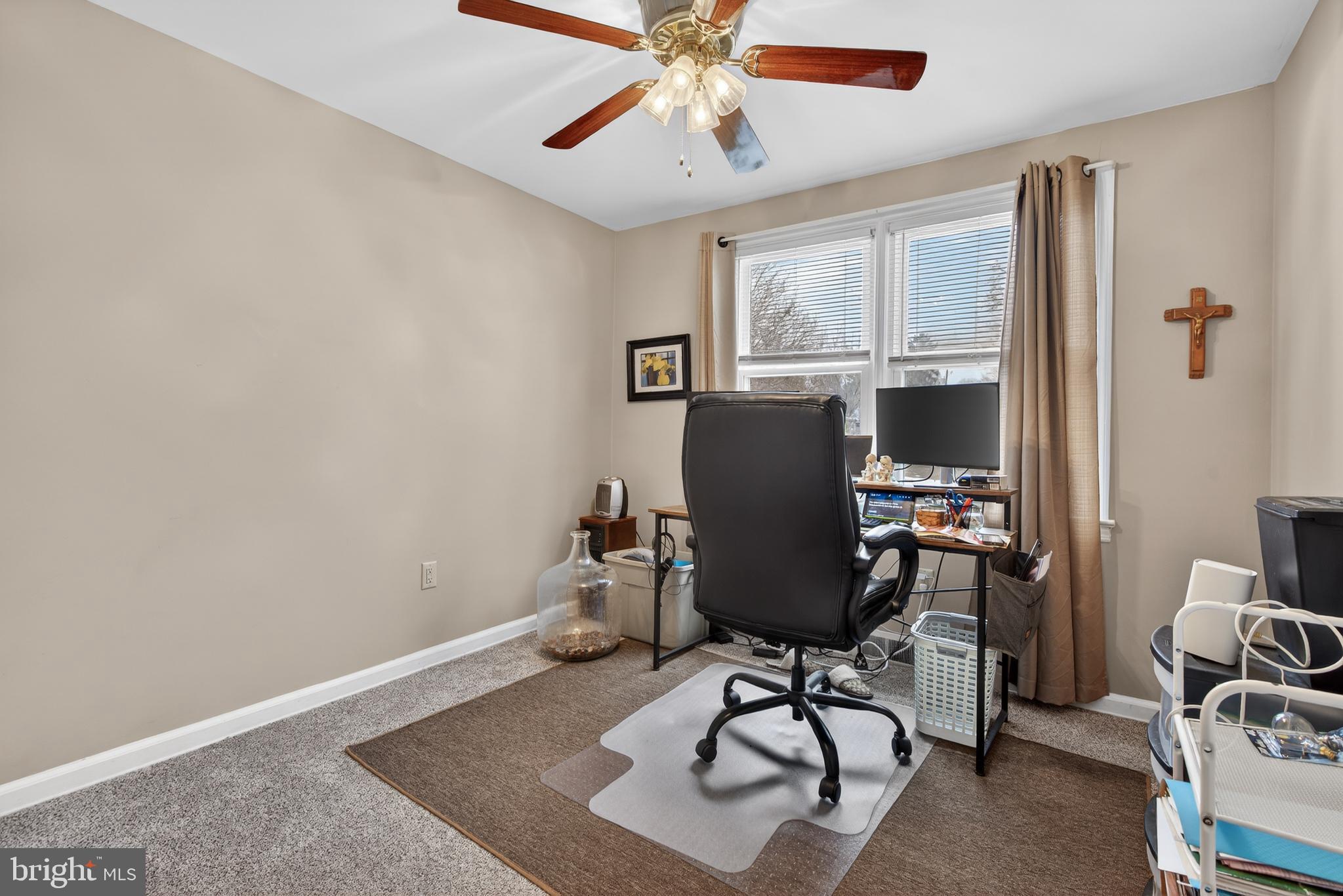 MANOR RIDGE - Residential