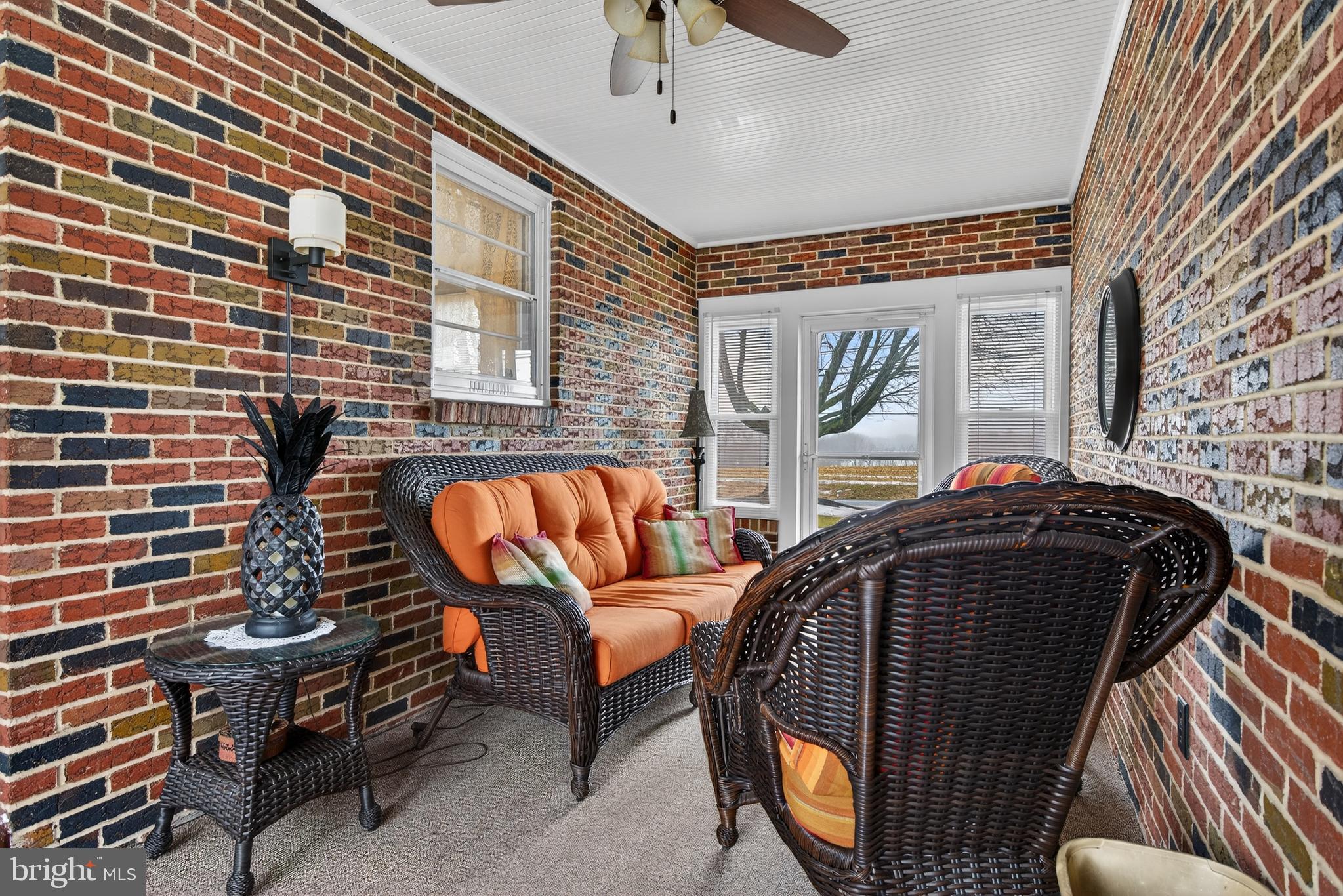 MANOR RIDGE - Residential