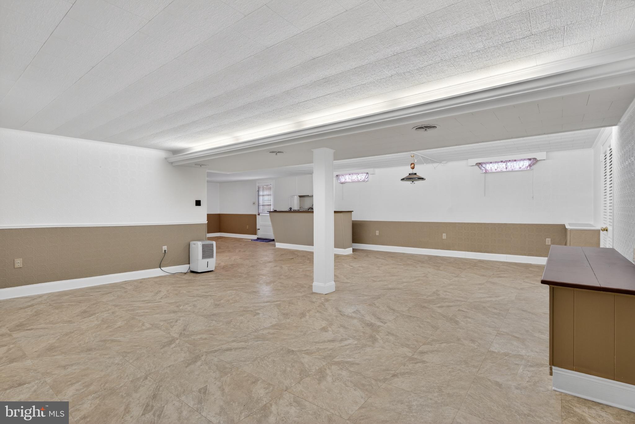 MANOR RIDGE - Residential