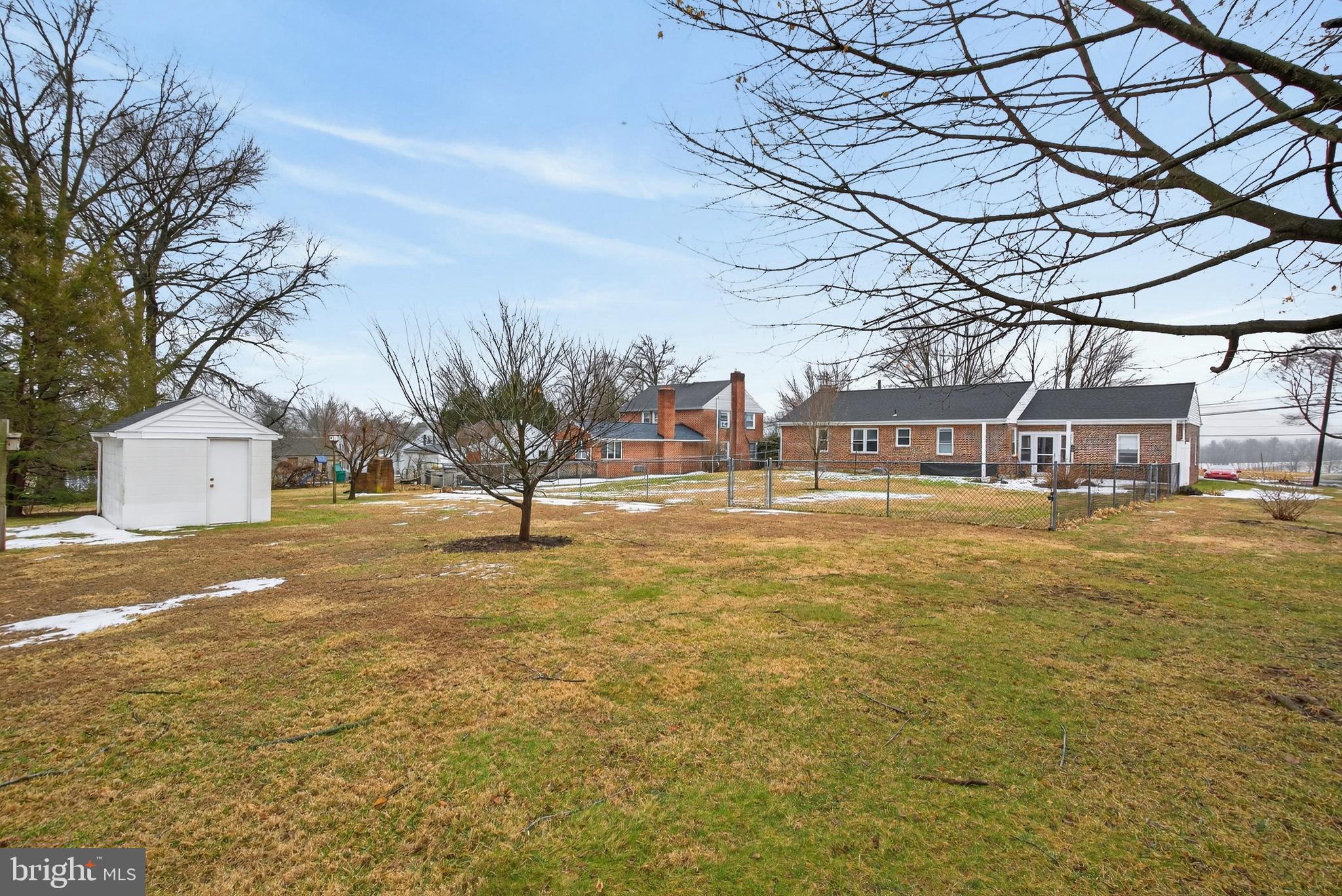 MANOR RIDGE - Residential