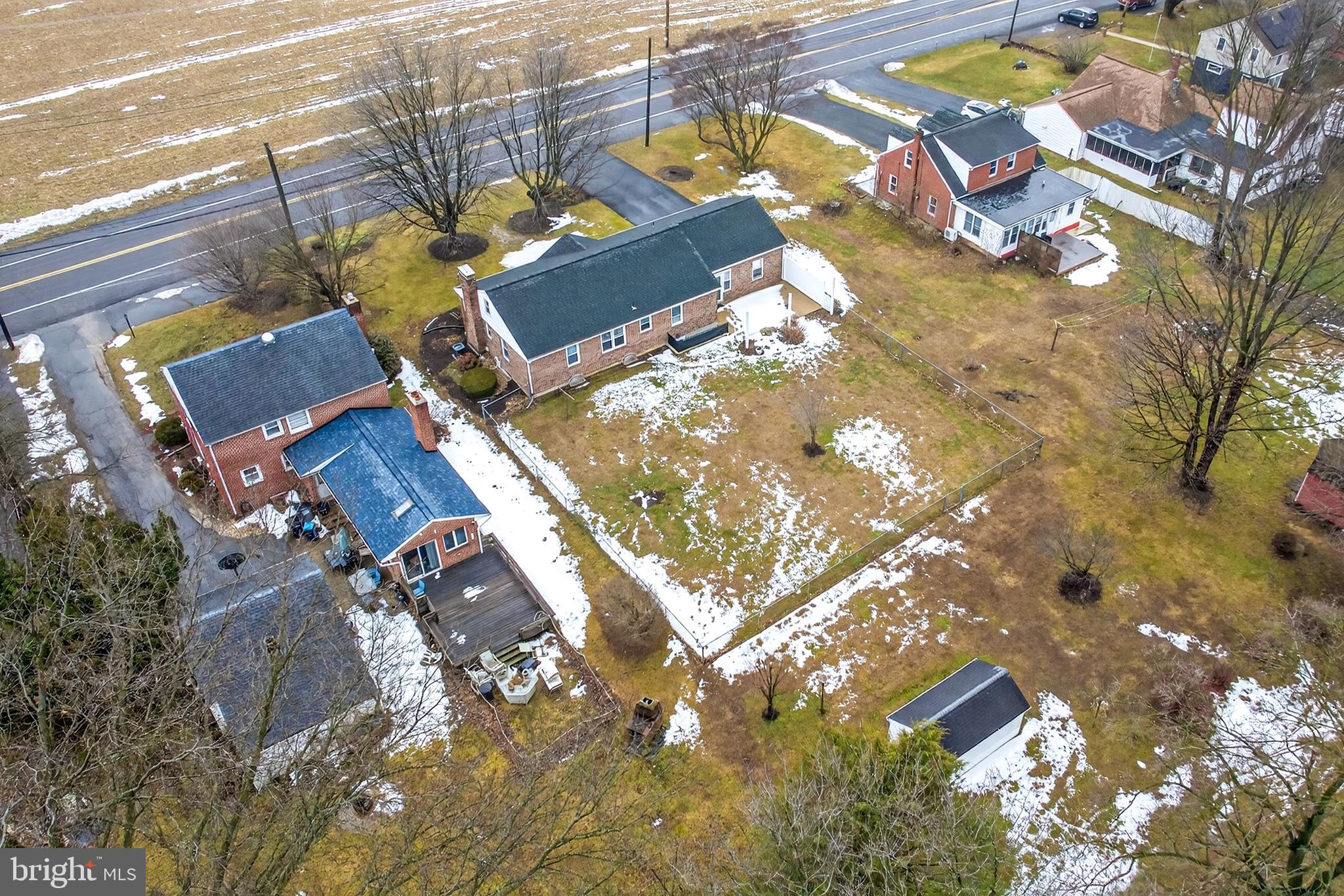 MANOR RIDGE - Residential