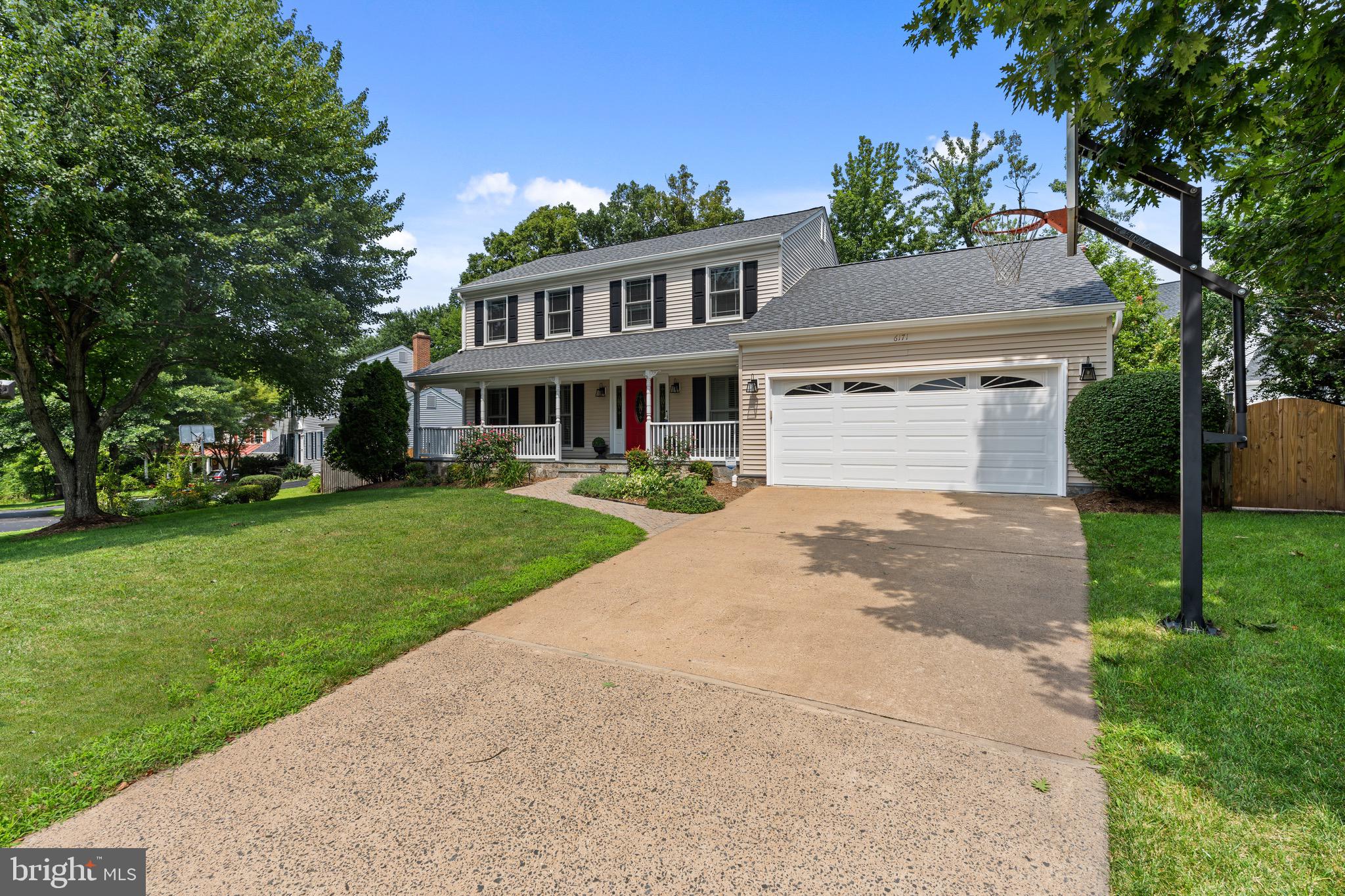 6171 OTTER RUN COURT