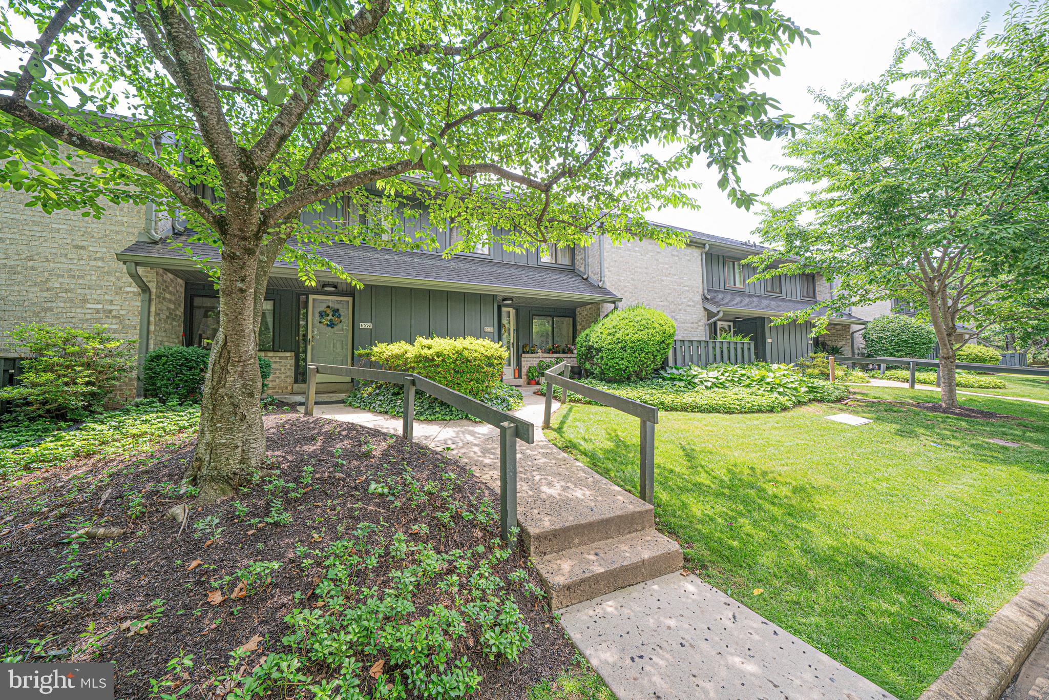 507 FOXWOOD LANE 507