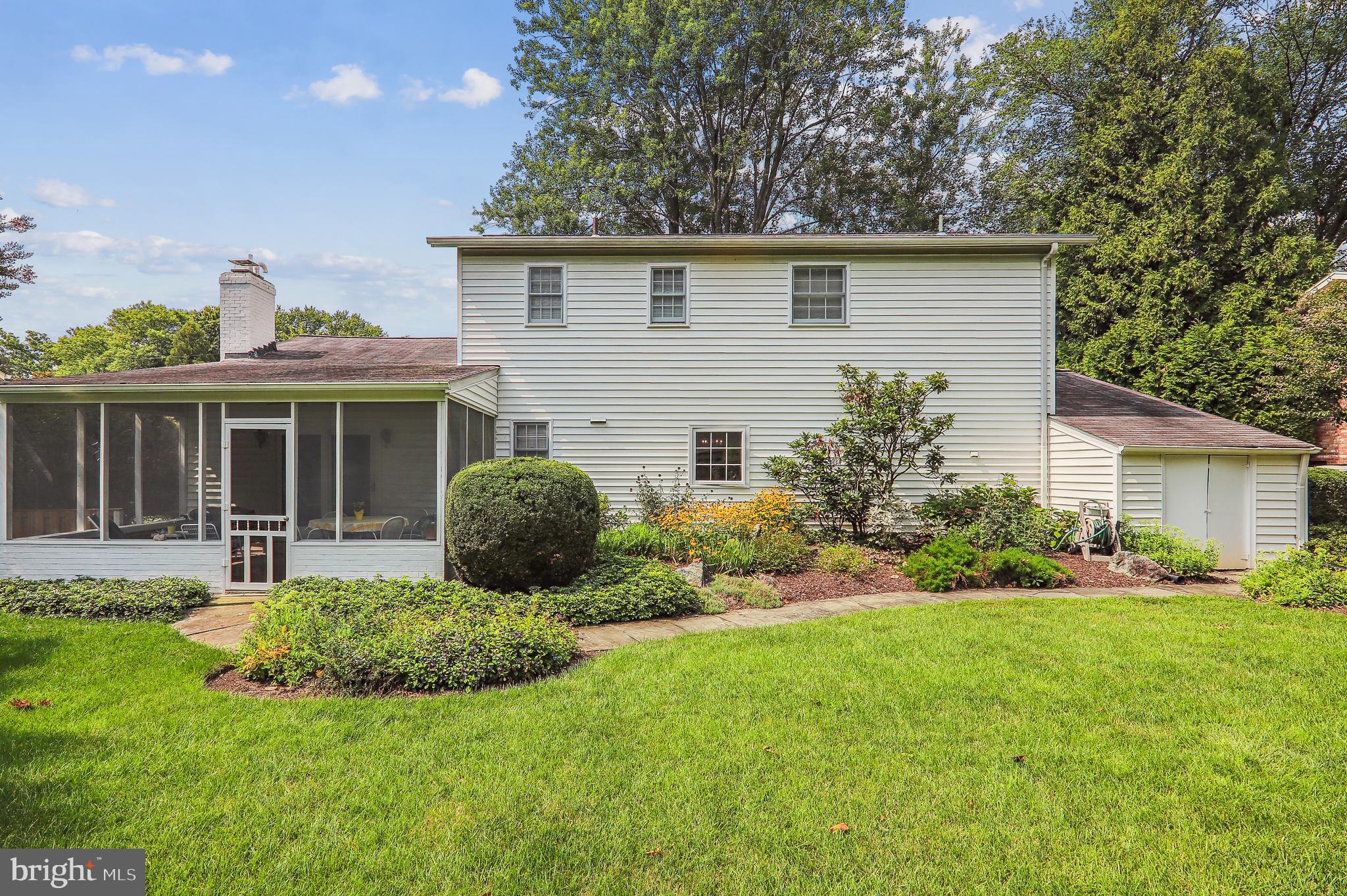 REGENCY ESTATES - Residential