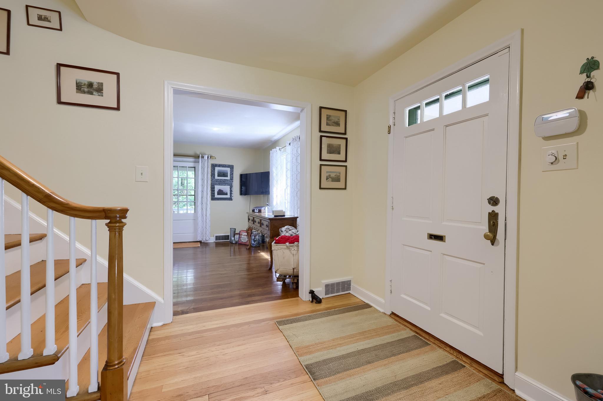 1216 OAK LANE