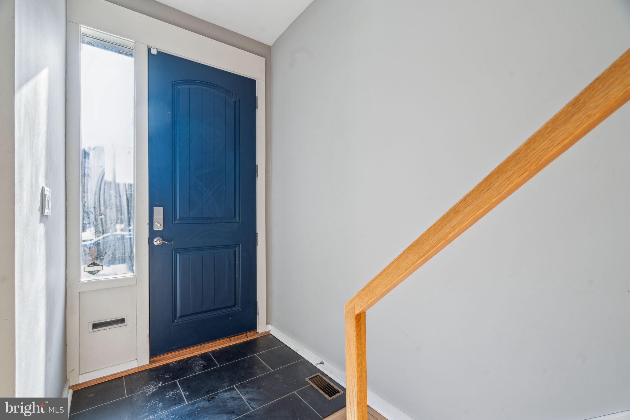 FAIRMOUNT - Residential