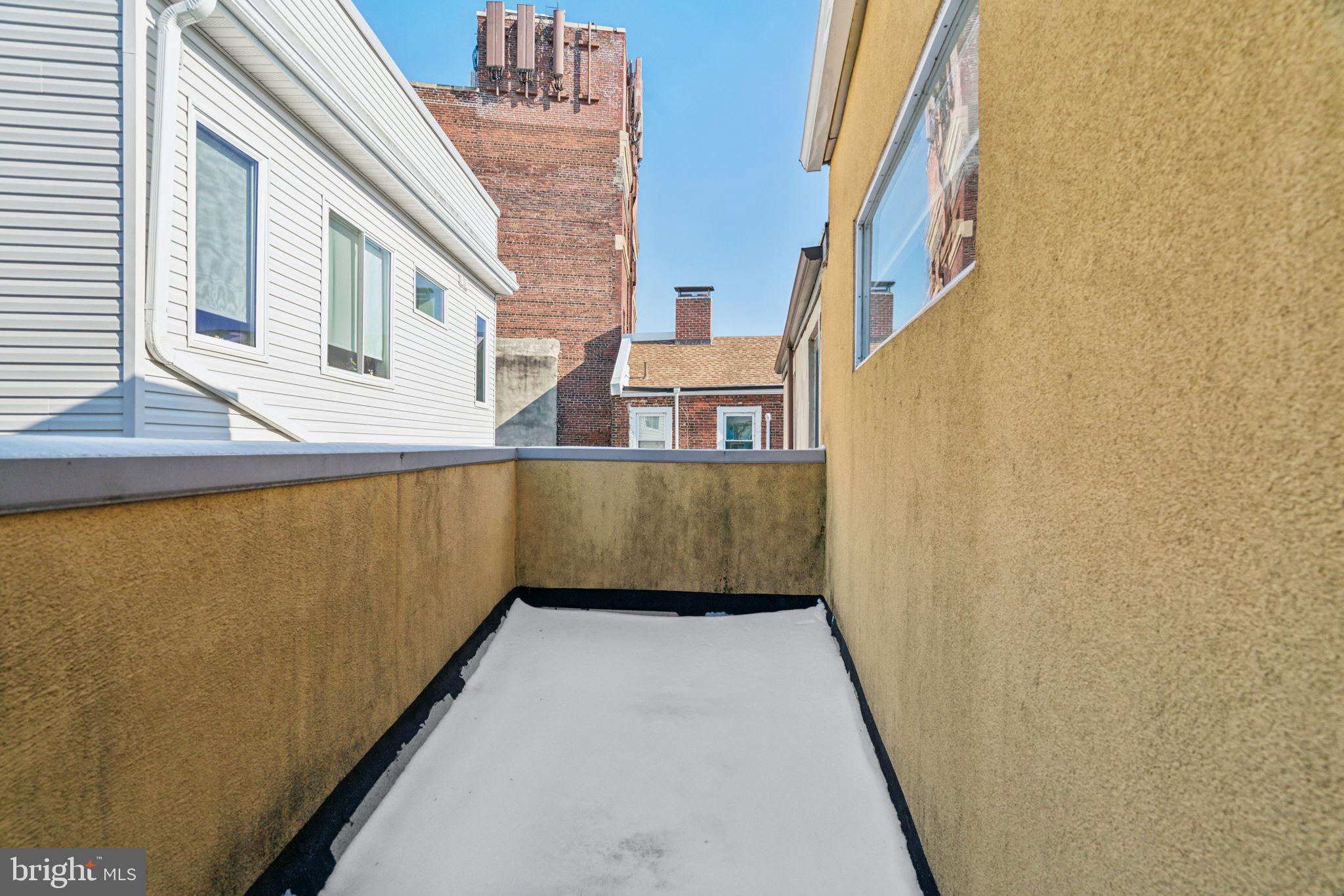 FAIRMOUNT - Residential