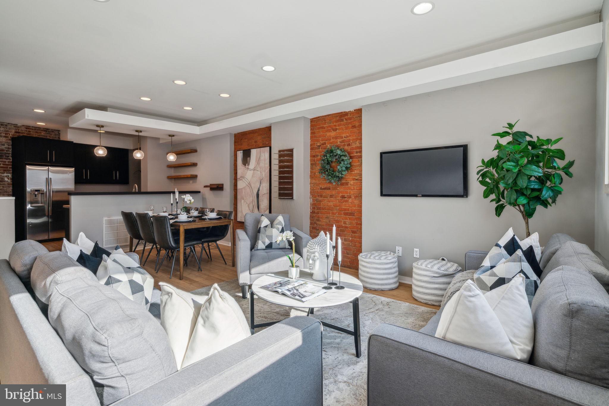 FAIRMOUNT - Residential