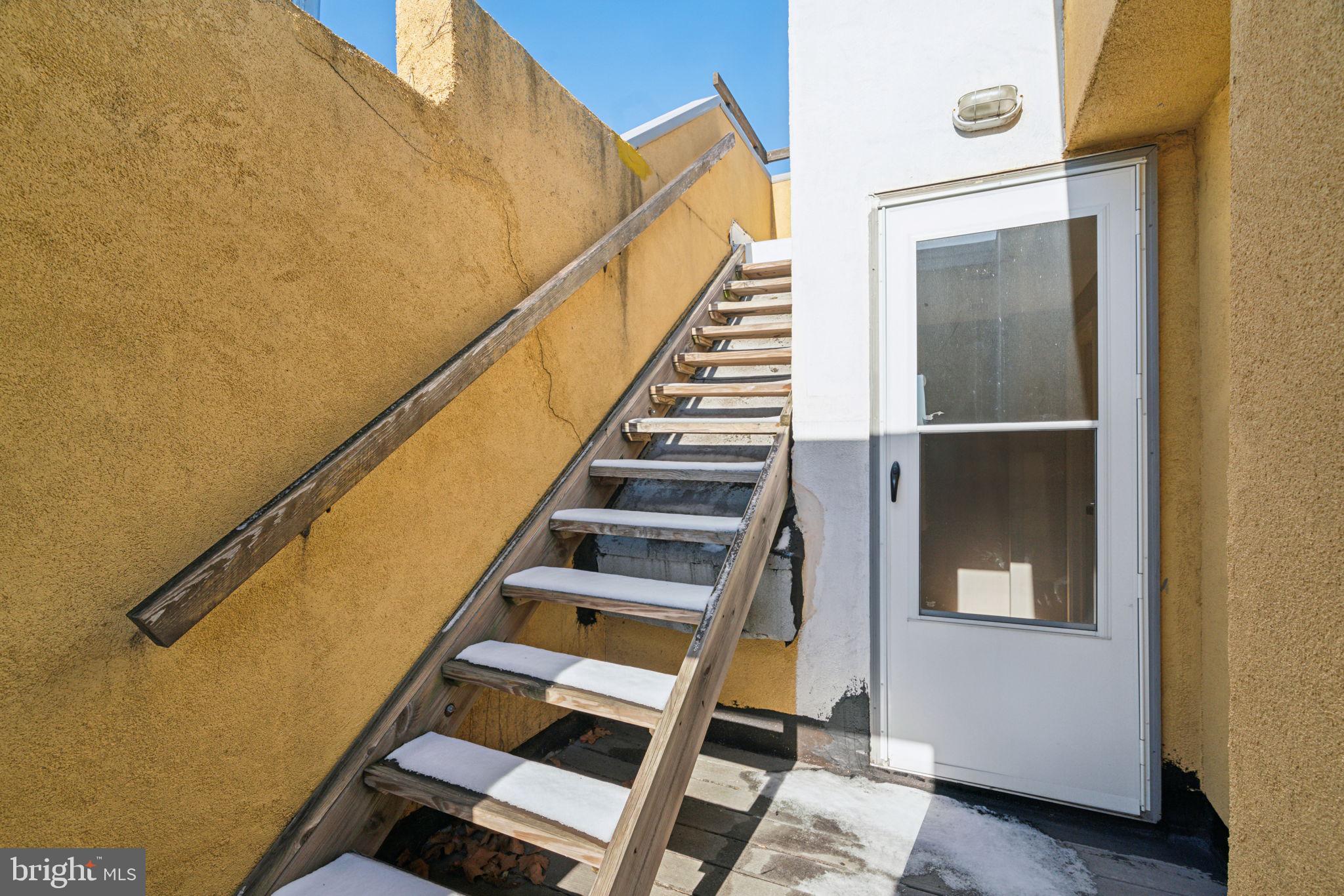 FAIRMOUNT - Residential