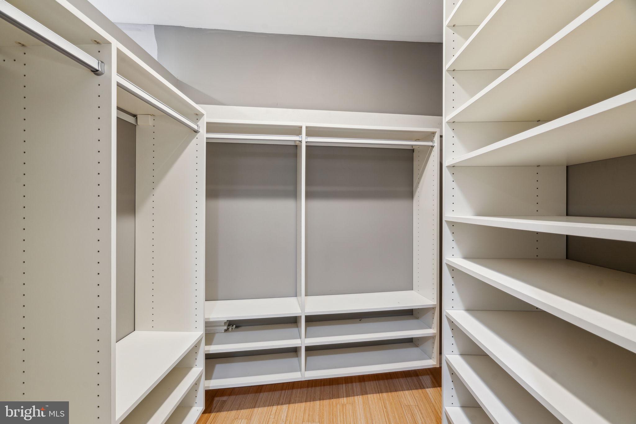 FAIRMOUNT - Residential