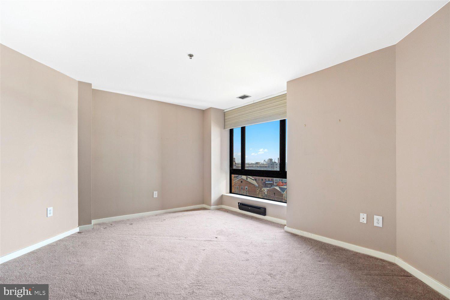 CANTON WATERFRONT - Residential