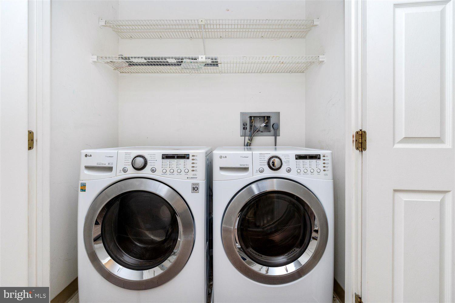 CANTON WATERFRONT - Residential