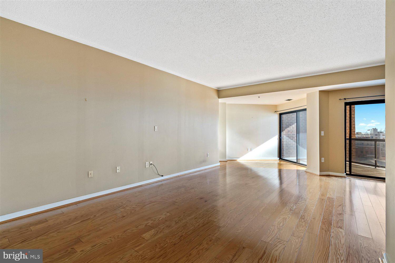 CANTON WATERFRONT - Residential