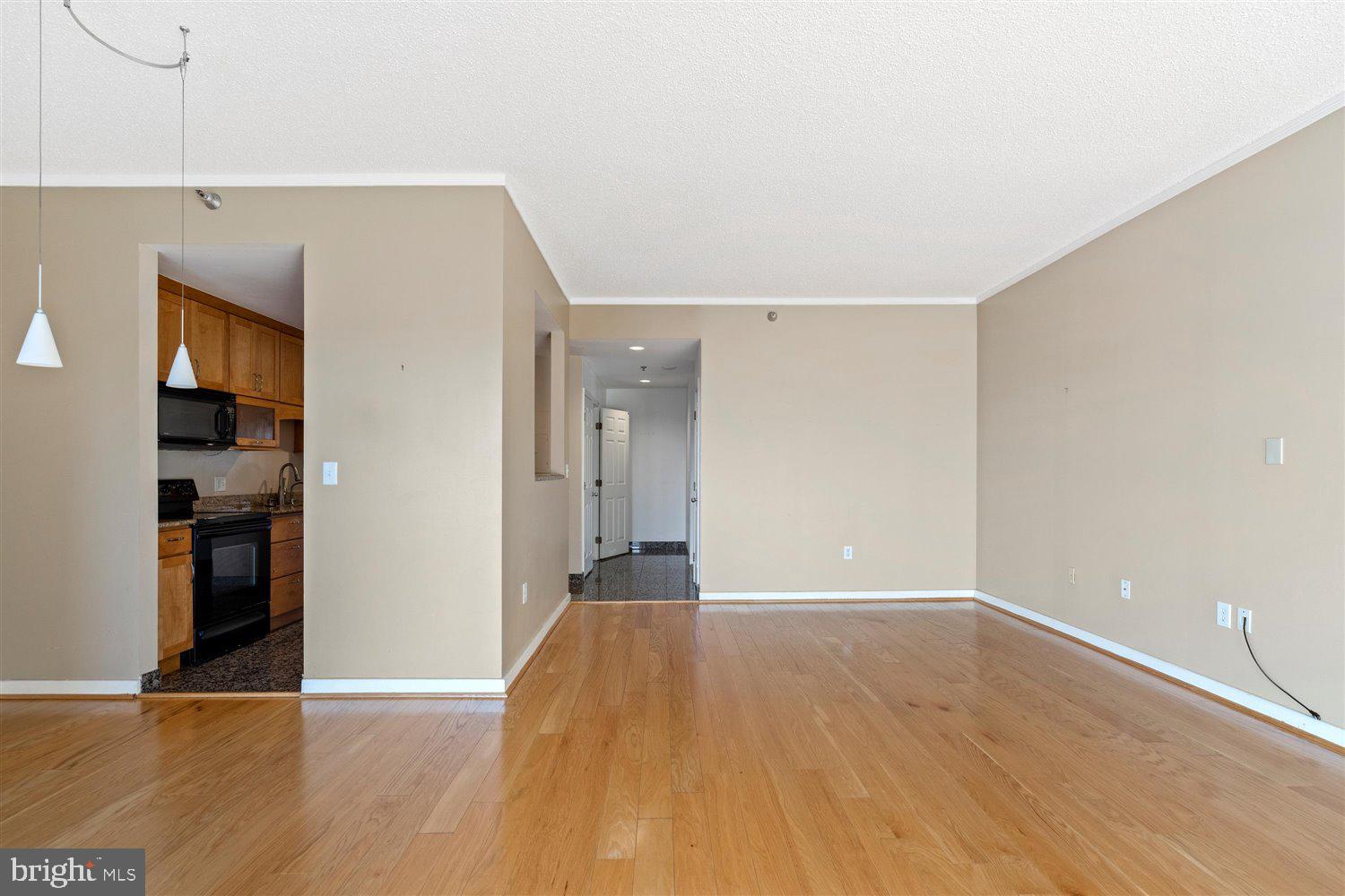 CANTON WATERFRONT - Residential