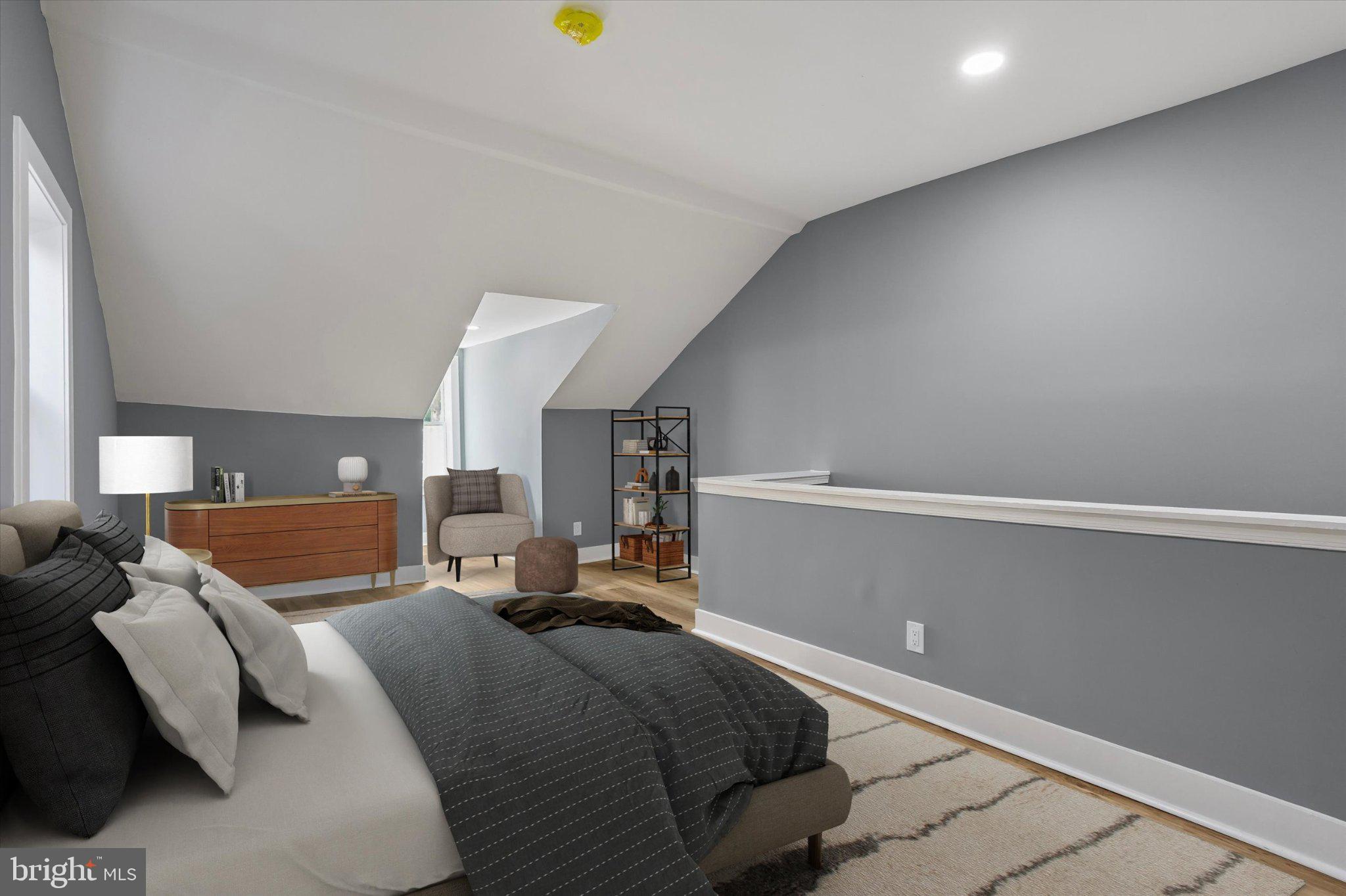 422 W HANOVER STREET
