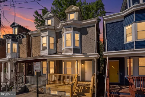 422 W Hanover Street, Trenton, NJ MLS: NJME2081868