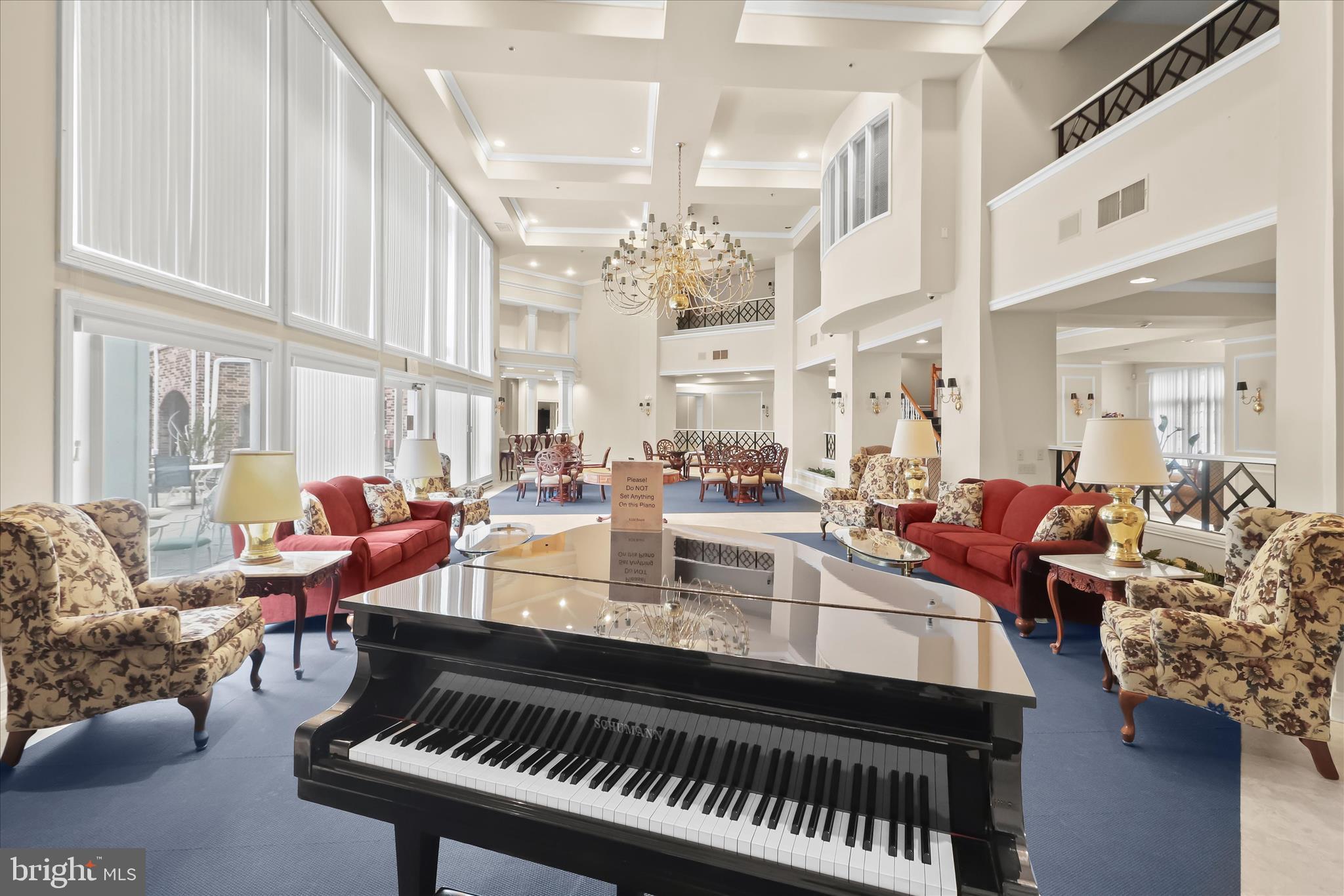 ENGLISH COUNTRY MANOR - Residential