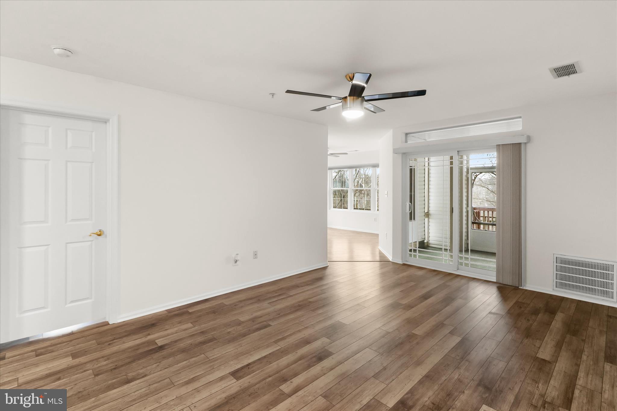 ENGLISH COUNTRY MANOR - Residential