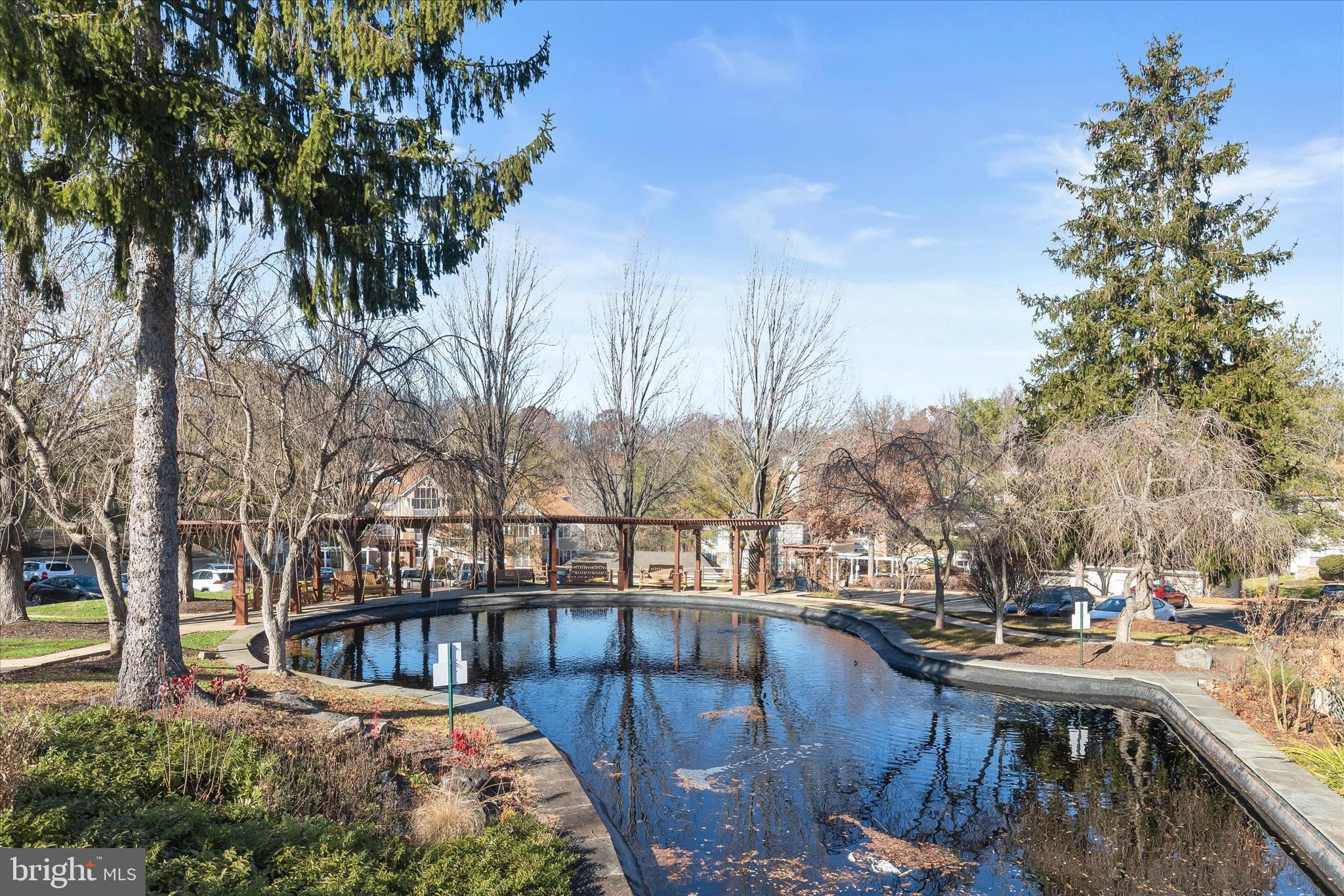 ENGLISH COUNTRY MANOR - Residential