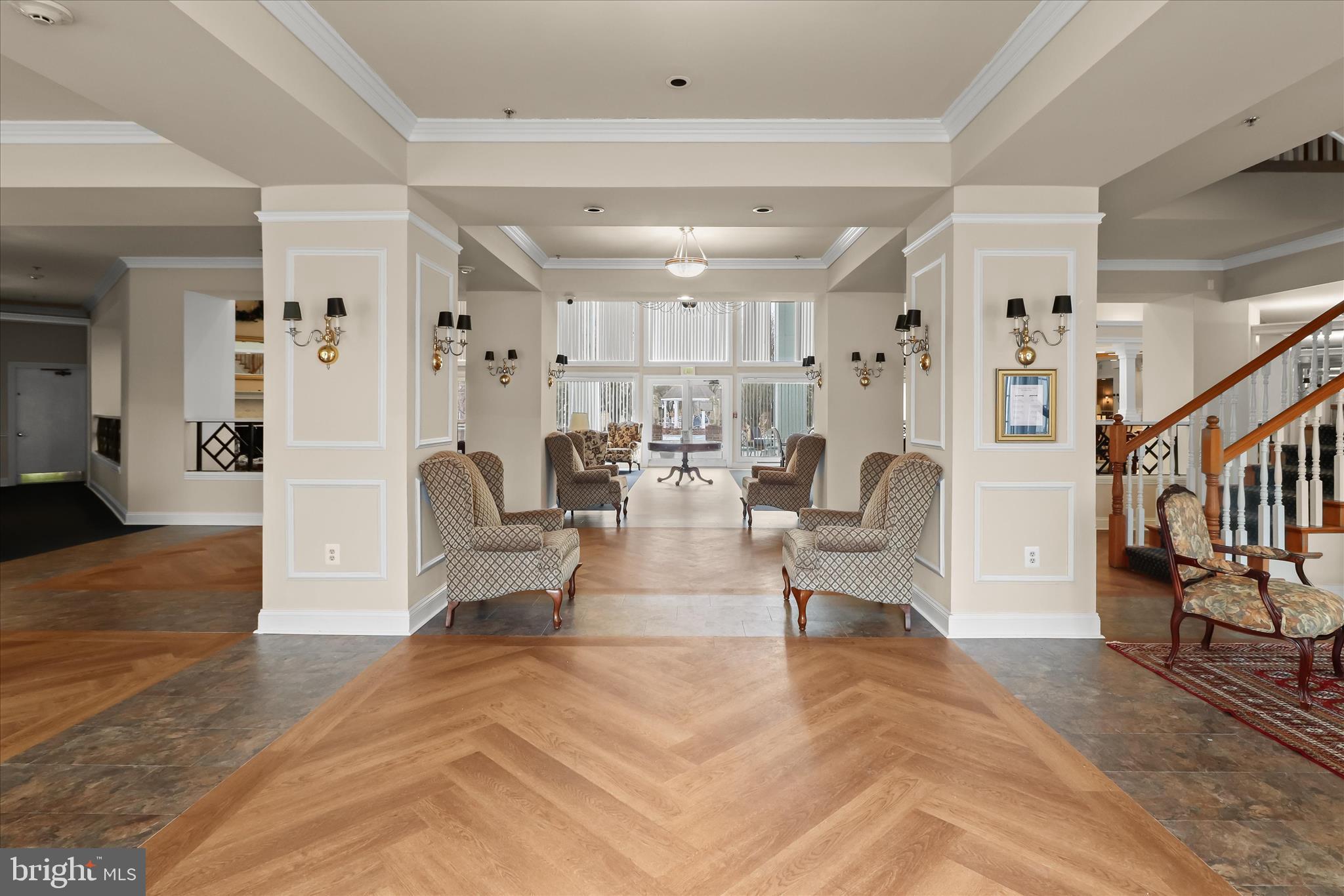 ENGLISH COUNTRY MANOR - Residential