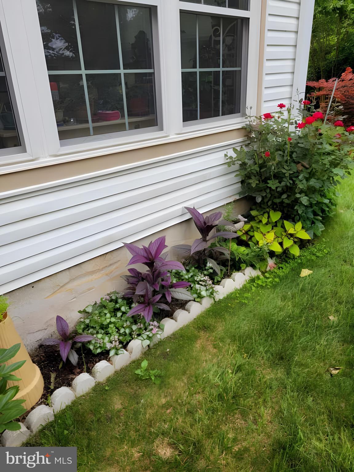 ENGLISH COUNTRY MANOR - Residential