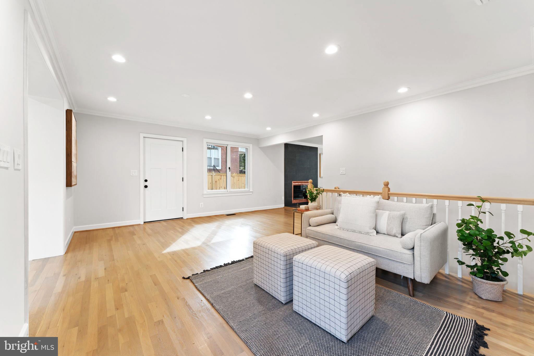 WOODMOOR - Residential