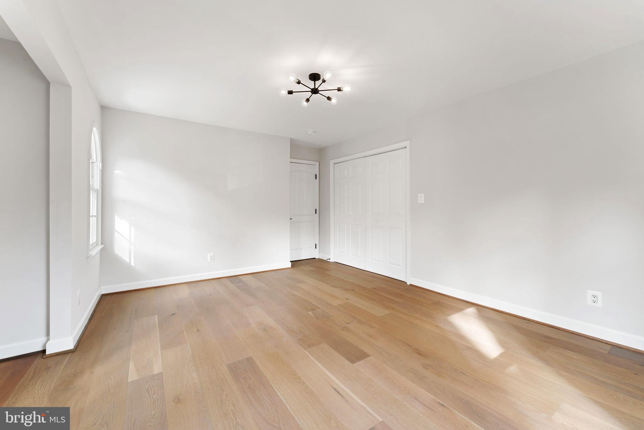 WOODMOOR - Residential