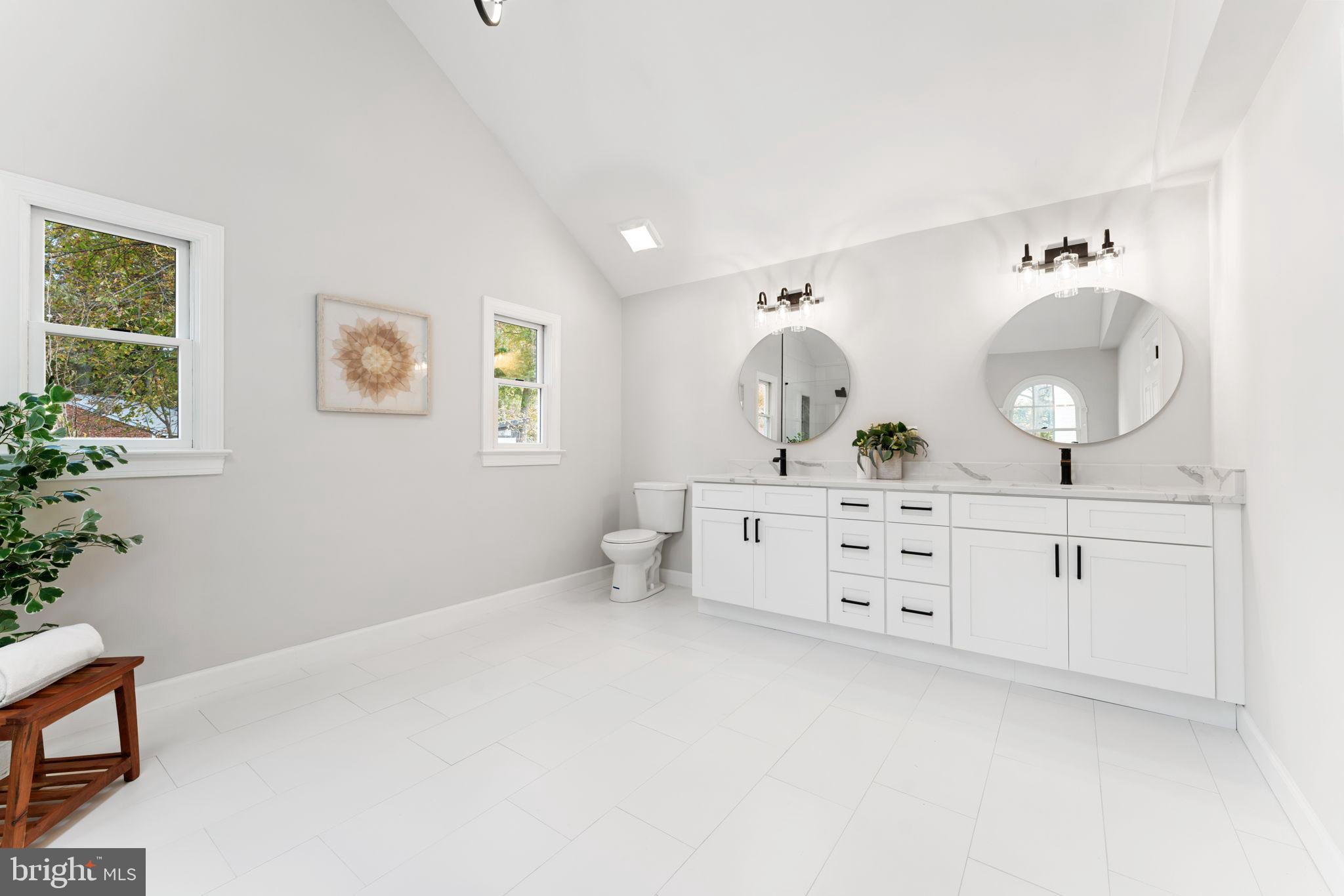 WOODMOOR - Residential