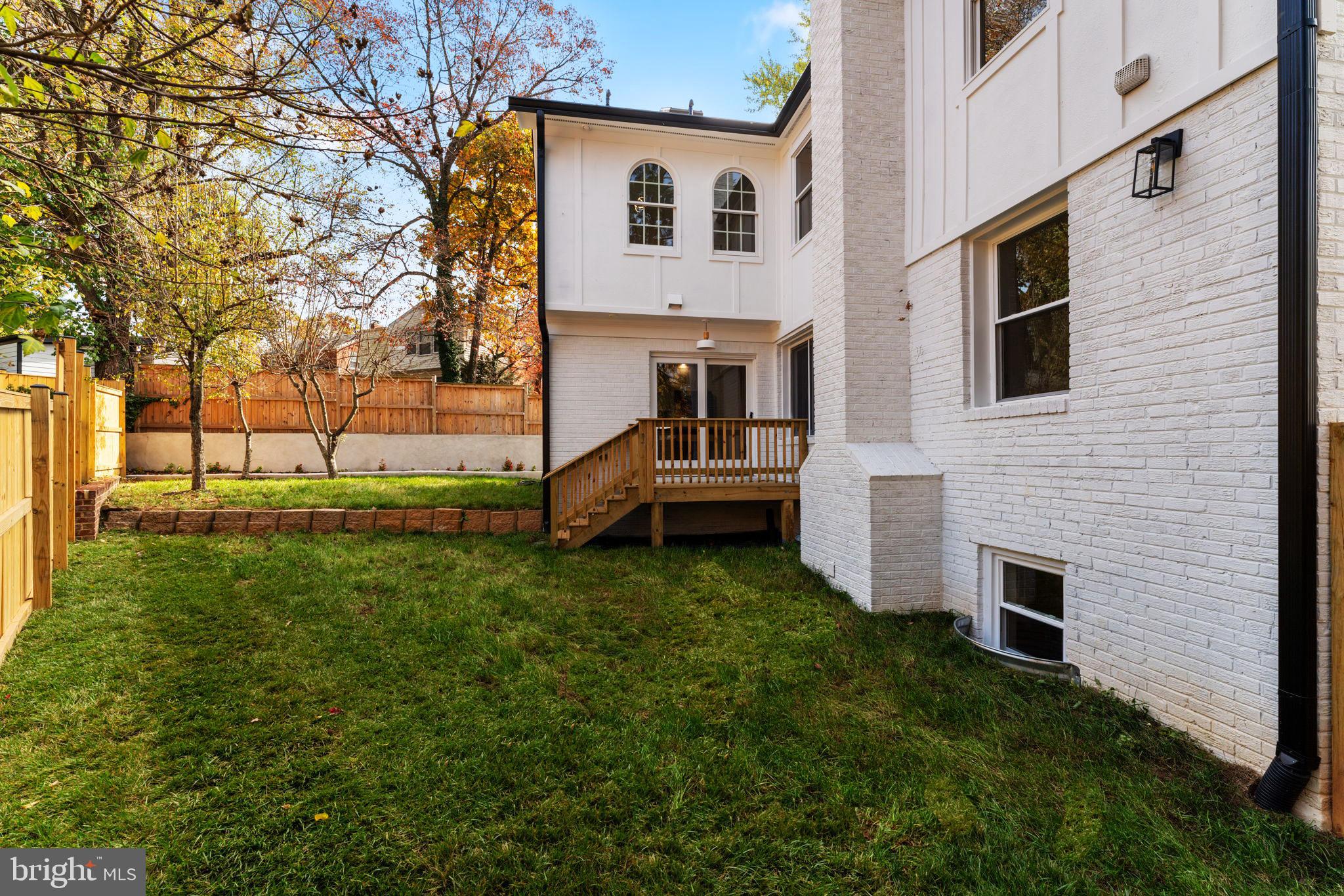 WOODMOOR - Residential