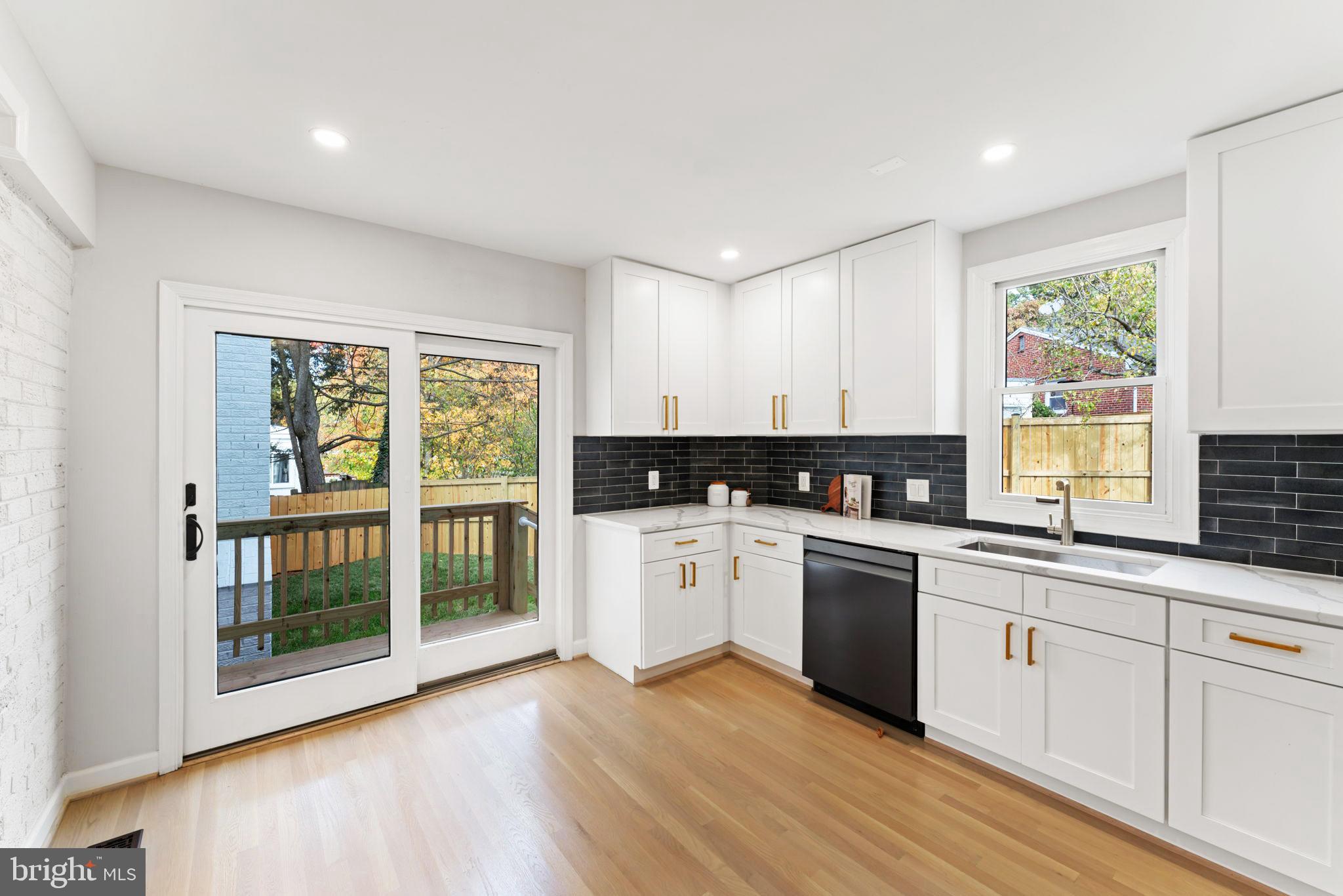 WOODMOOR - Residential