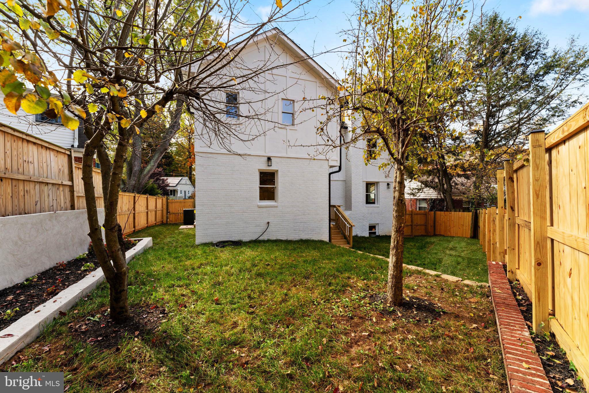 WOODMOOR - Residential