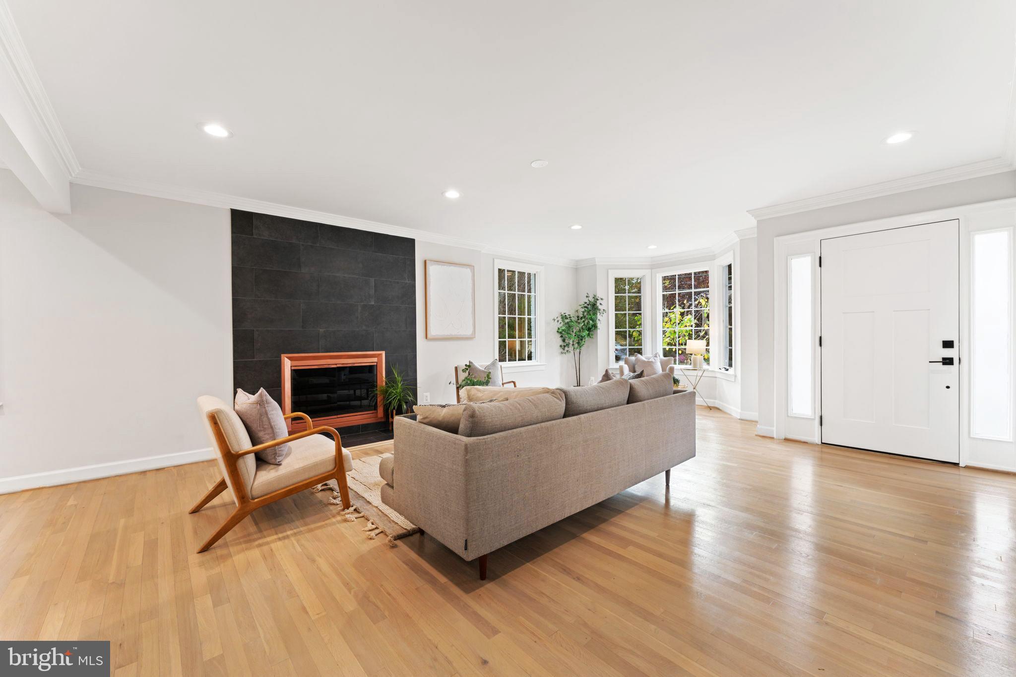 WOODMOOR - Residential