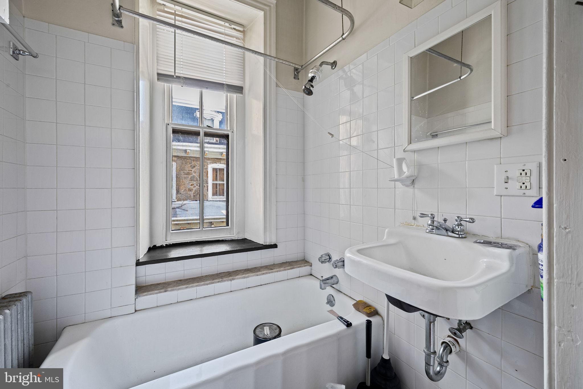 GERMANTOWN (WEST) - Residential Lease