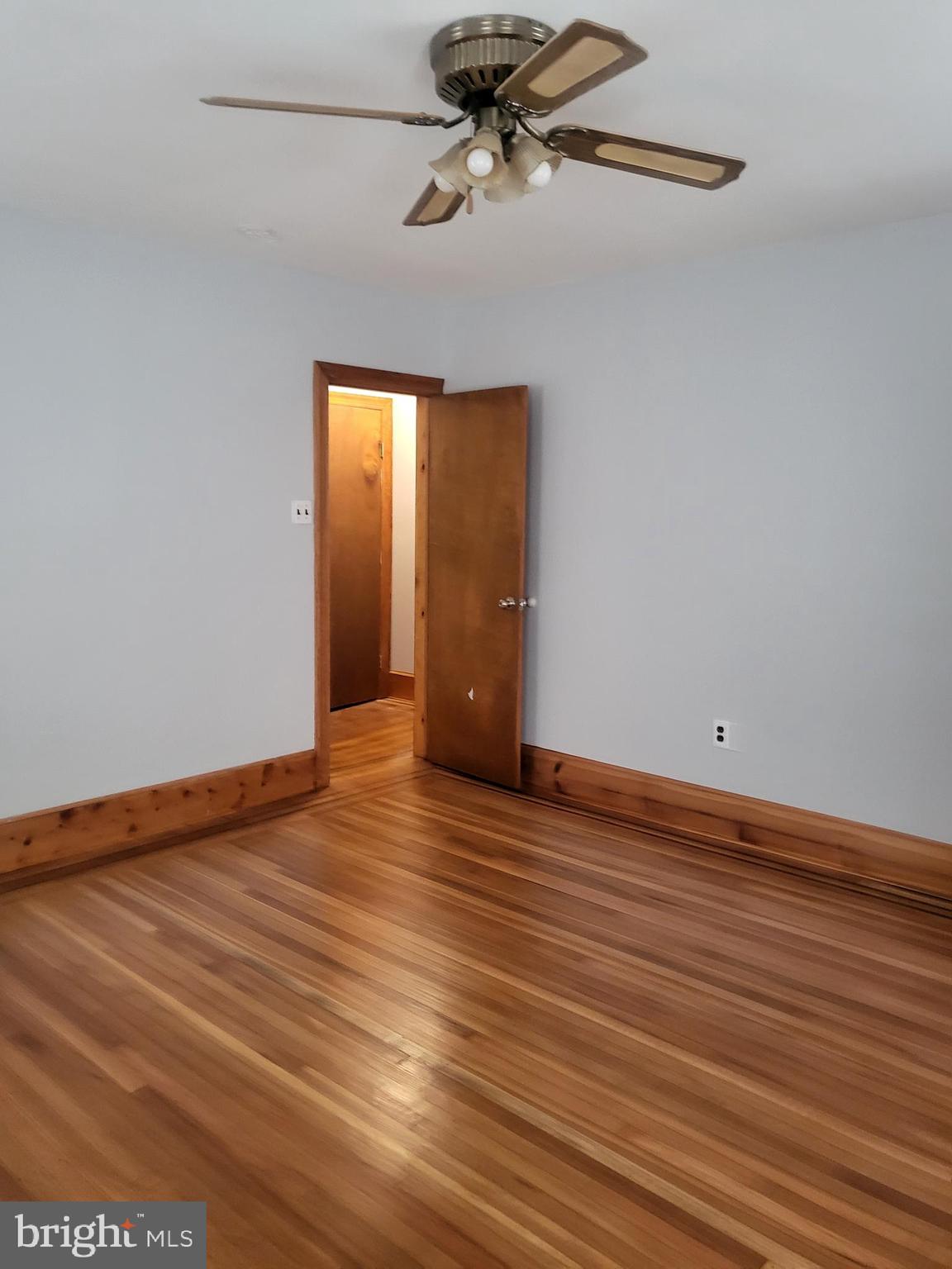30 W KINGS HIGHWAY A