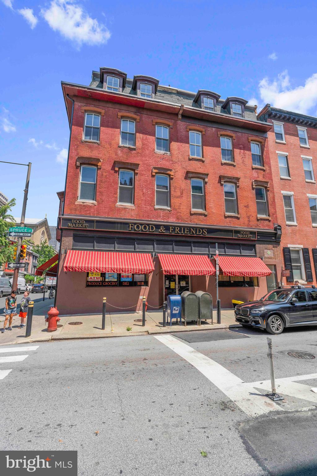 RITTENHOUSE SQUARE - Commercial Sale