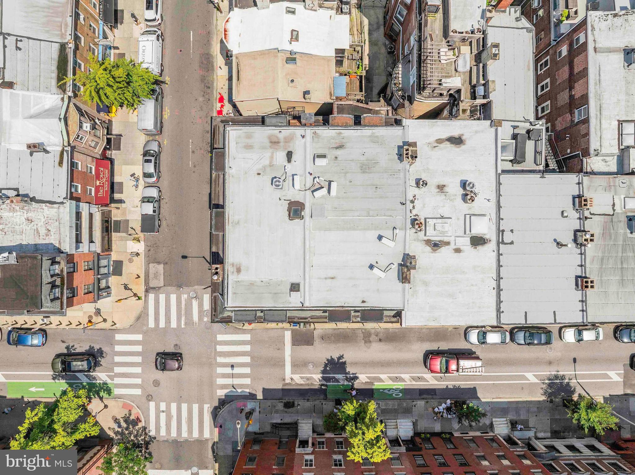 RITTENHOUSE SQUARE - Commercial Sale