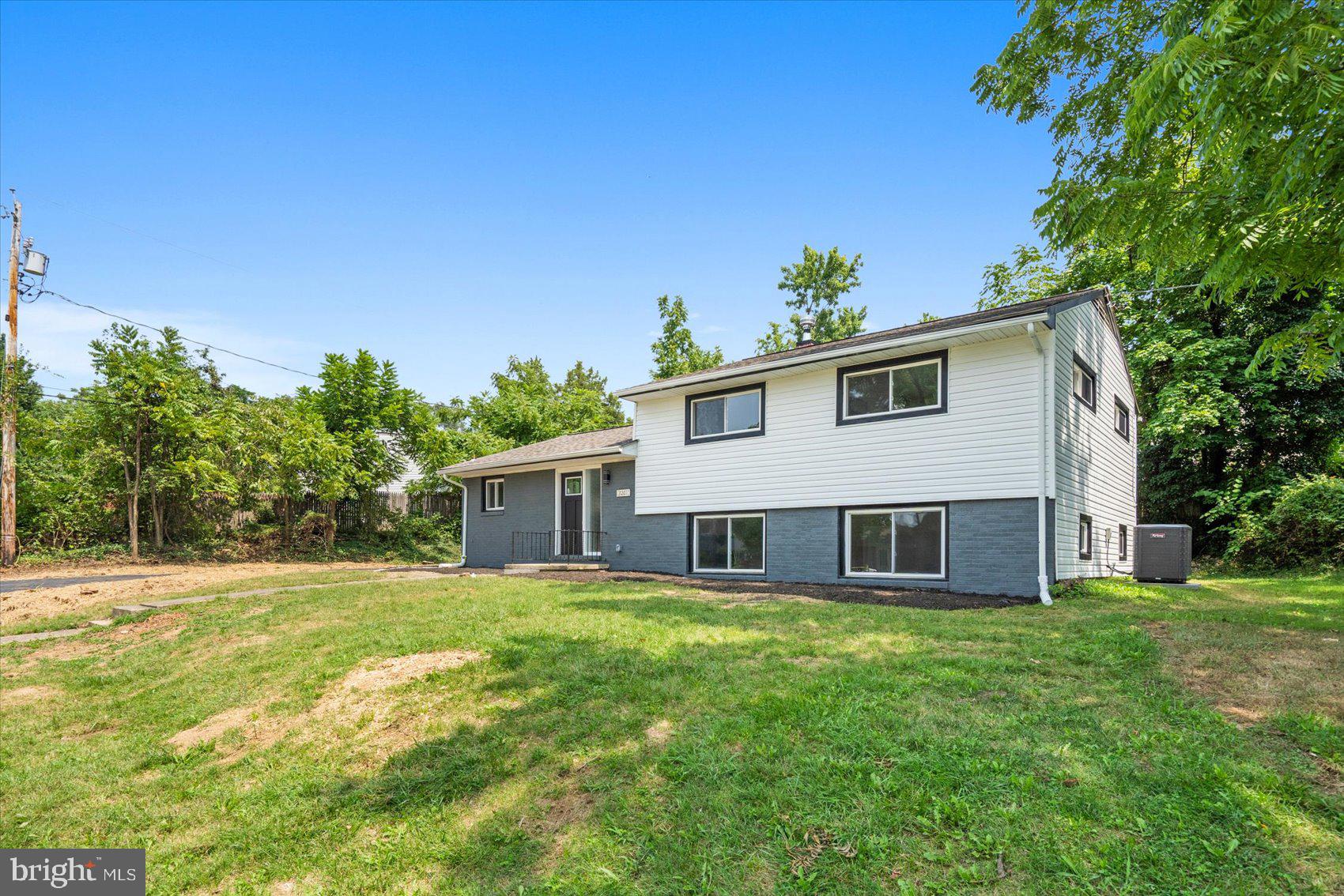 LUTHERVILLE - Residential