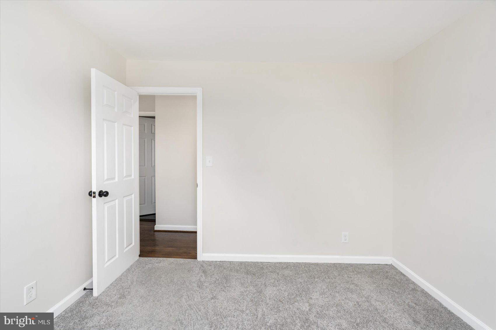 LUTHERVILLE - Residential