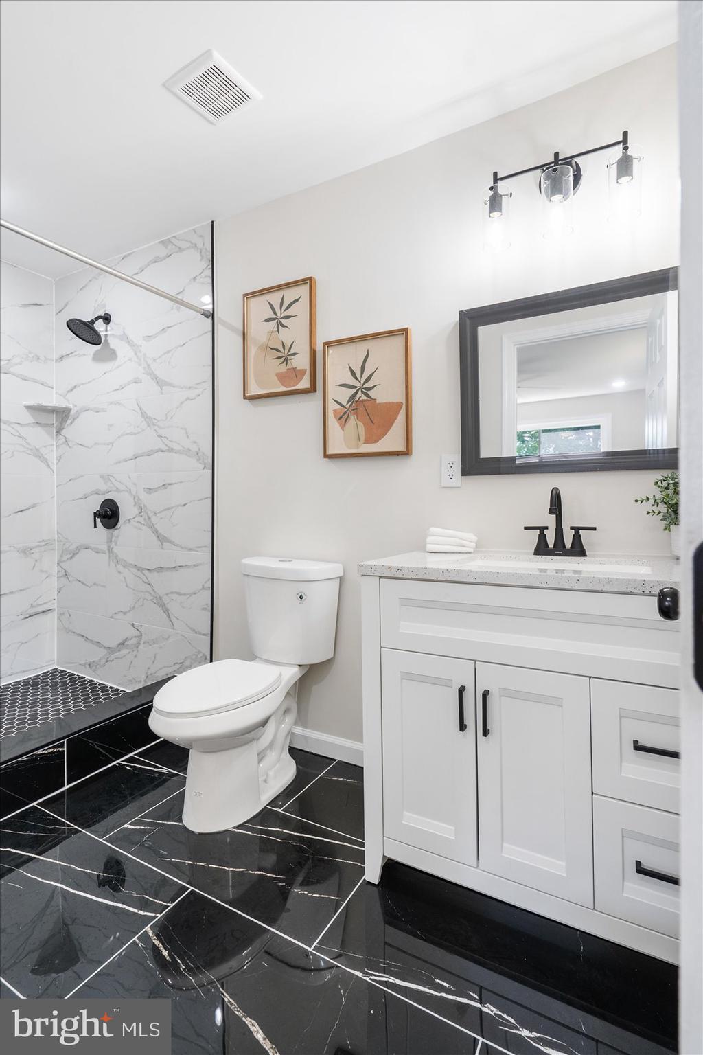 LUTHERVILLE - Residential