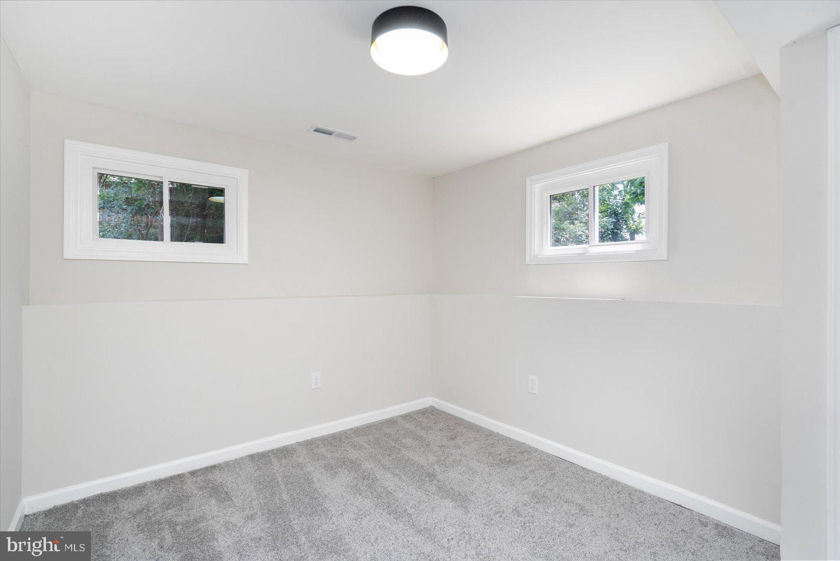 LUTHERVILLE - Residential