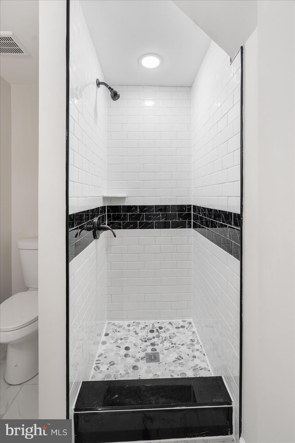 LUTHERVILLE - Residential