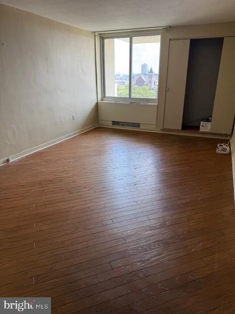 WASHINGTON SQ - Residential Lease