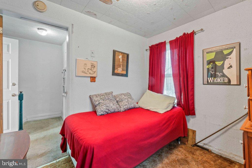 ARUNDEL VILLAGE - Residential