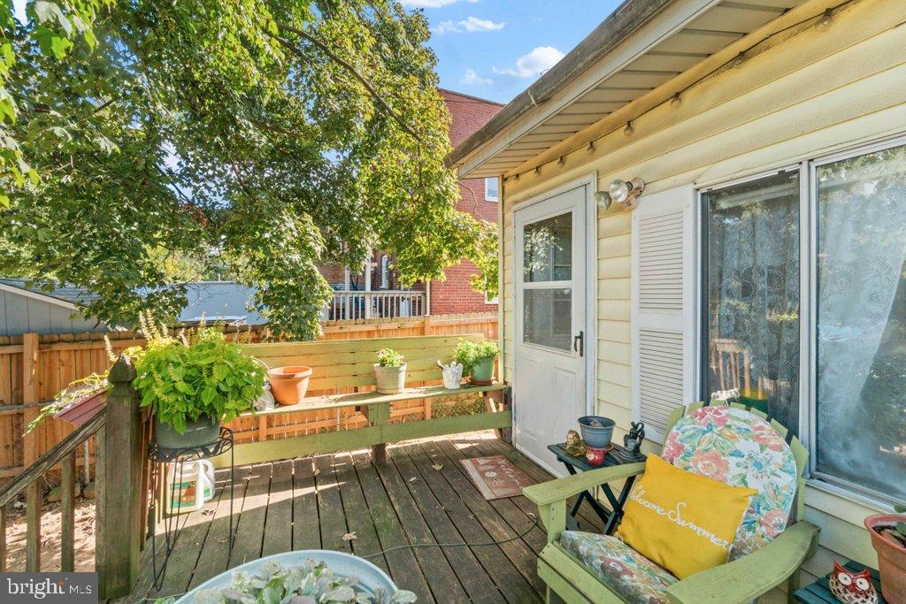 ARUNDEL VILLAGE - Residential