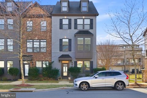 43377 SOUTHLAND STREET ASHBURN VA 20148