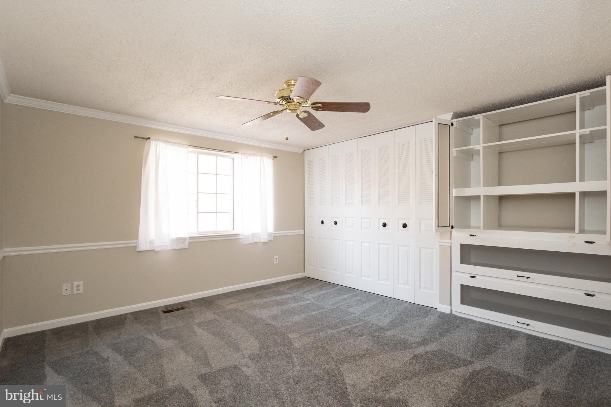 WALTON - Residential